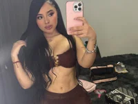 baby_pocahontas's webcam live show