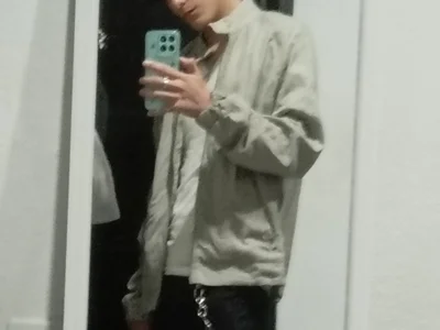 Aj212 Male Skinny Striptease Cam