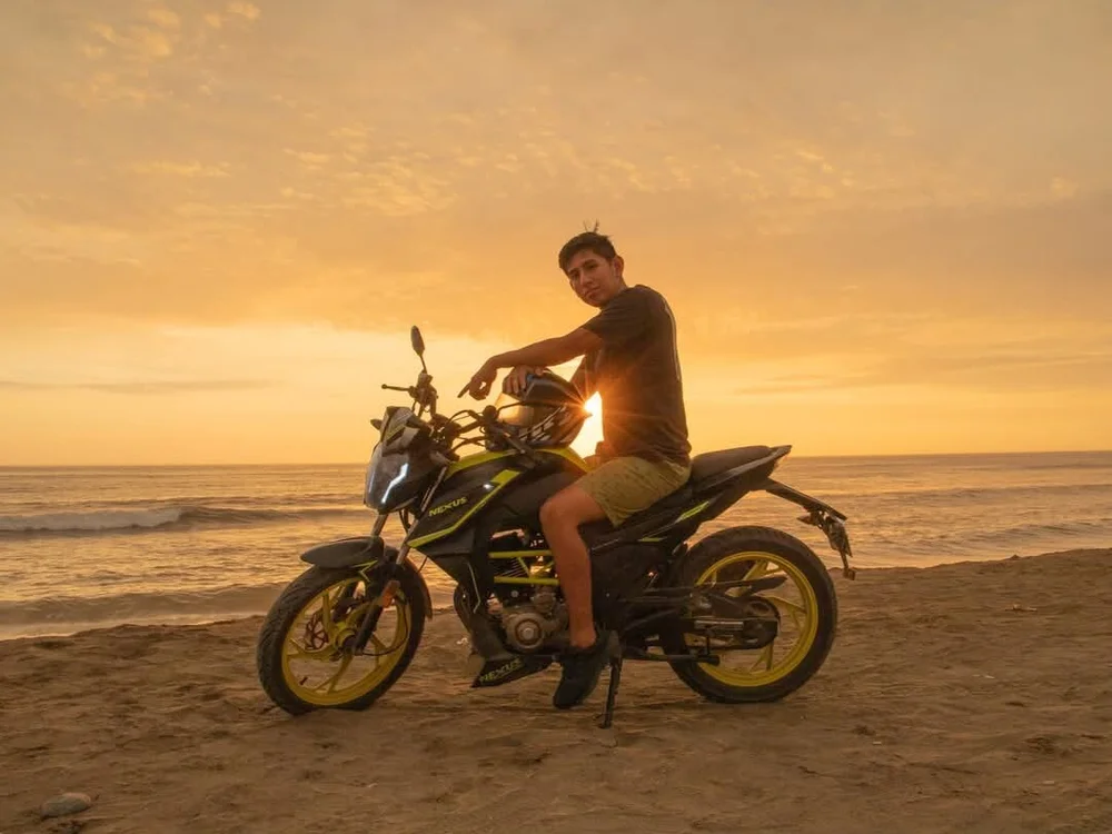 DavidAnibal69 離線 XXX 聊天