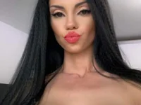 gloriaa_shine's webcam live show