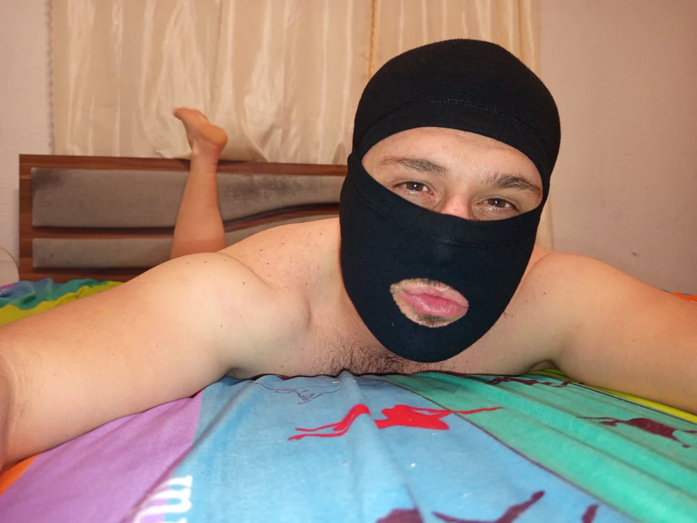 Bandyt94's Offline Chat Room