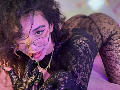 Woo_isDaphne - Girl 