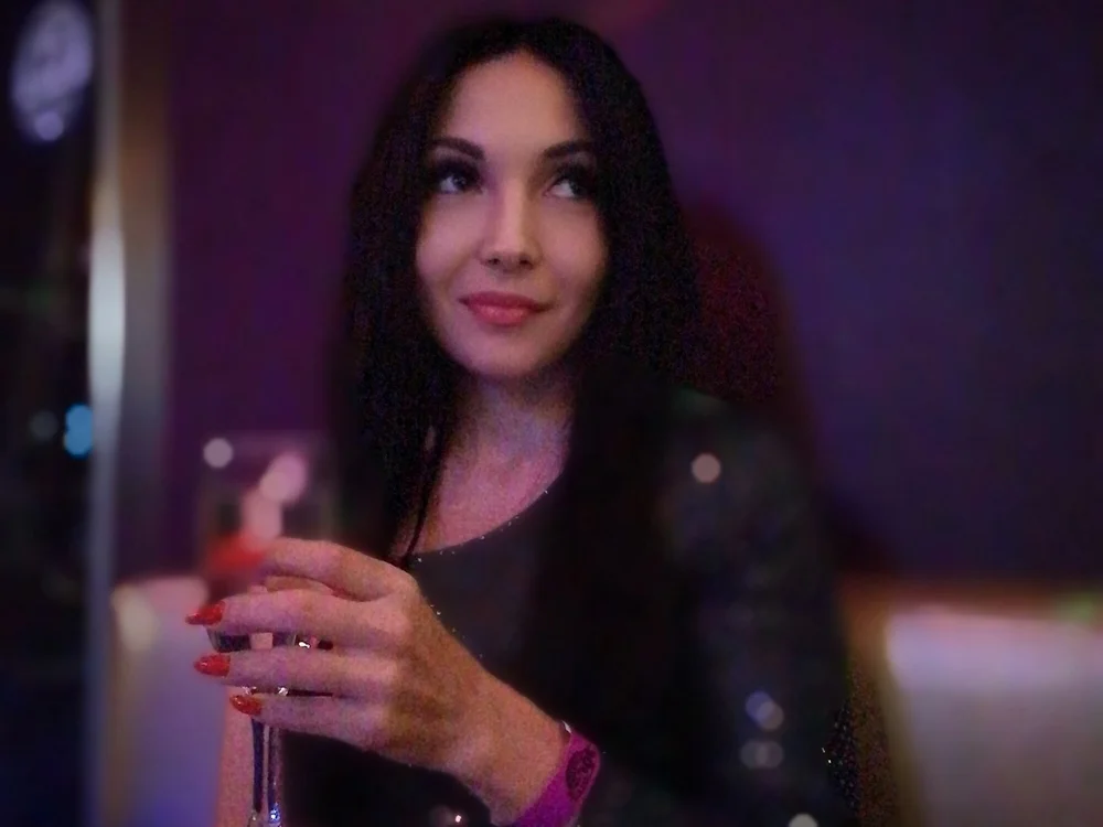 Mellie_Polly's Offline XXX Chat