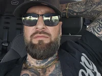 Модель Beardedtattood