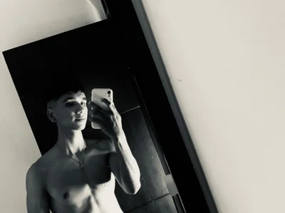 03Girlandboy-