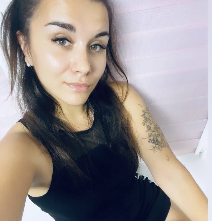 Brenda_Ren_'s Offline XXX Chat