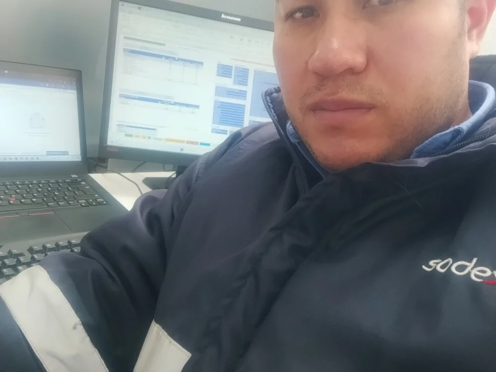 Jonatan9003 Chat XXX offline