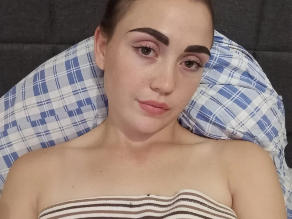 Ncfyv_ncyuhv offline XXX-chatje