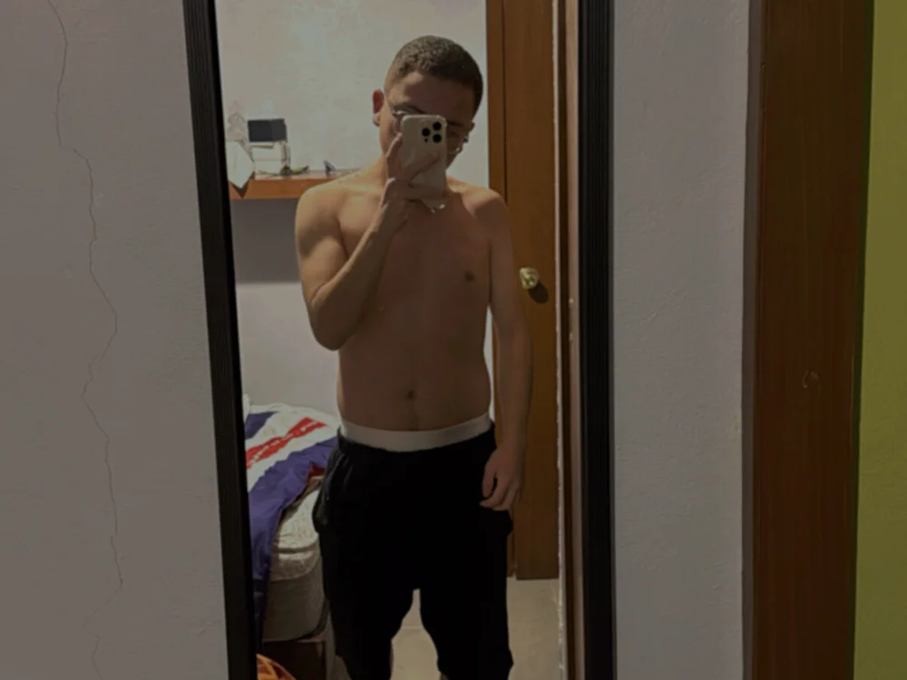 AxxellR Chat XXX offline