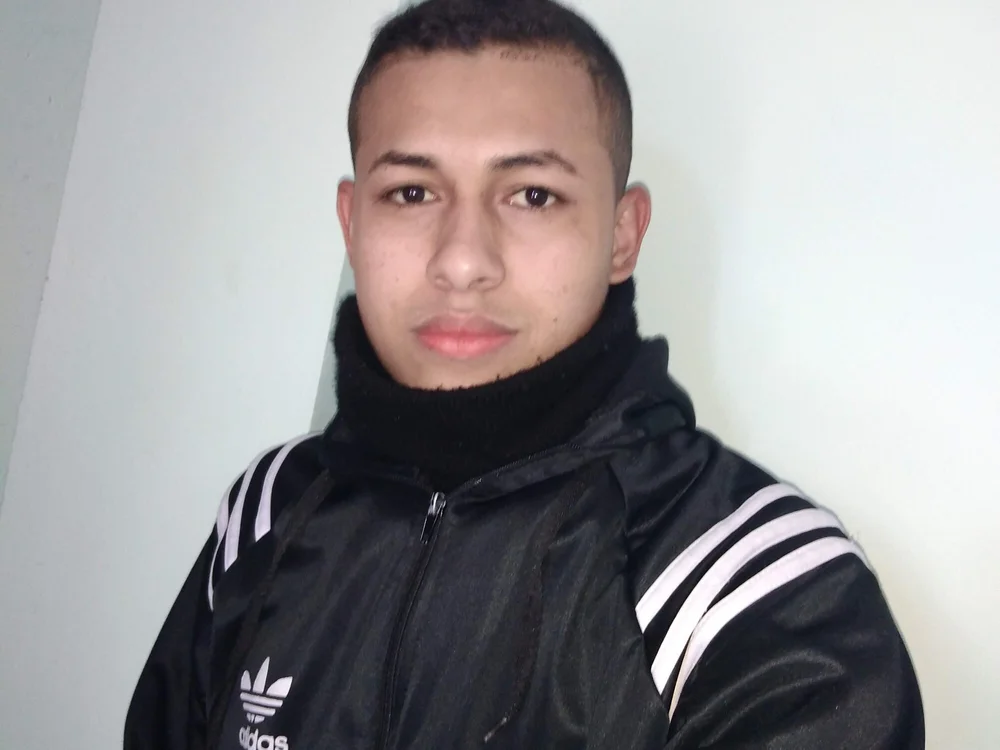 MonisticBlues Chat XXX offline