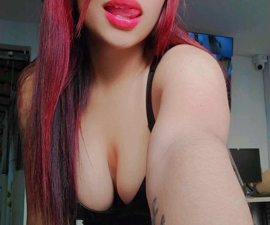 Naughty_Madisson_ offline chatrum
