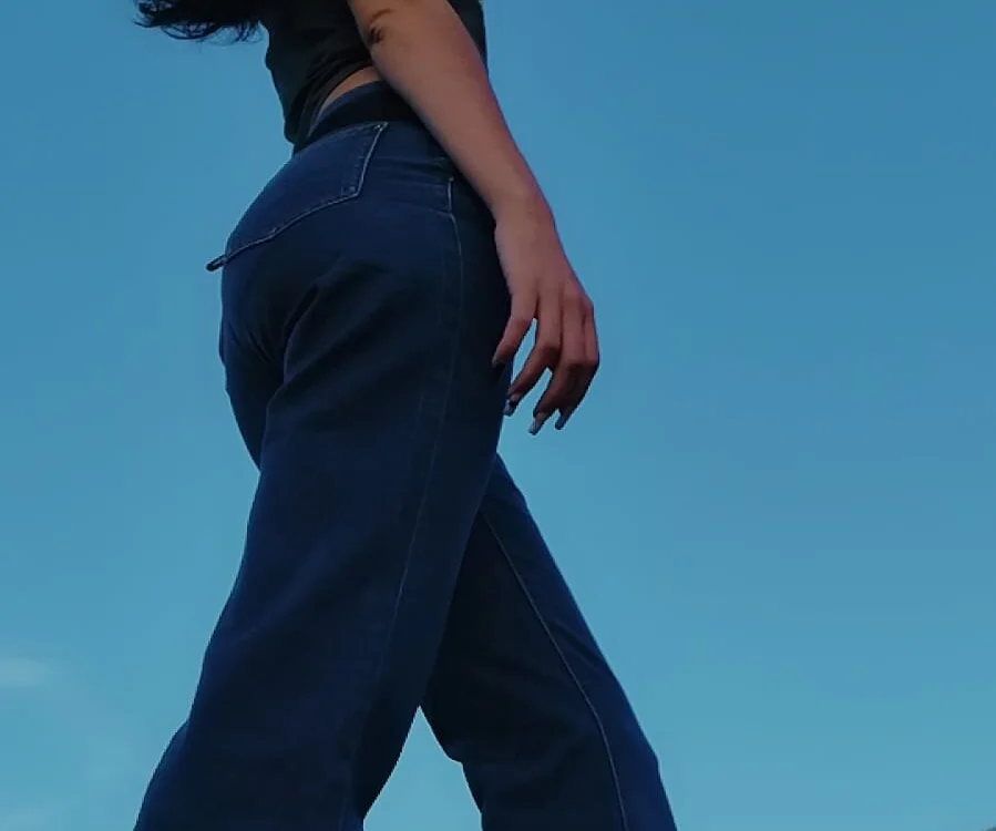 Annie_rosse1017's Offline XXX Chat