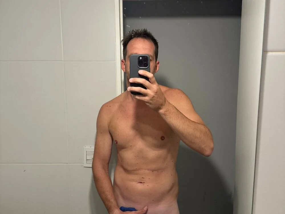 ciru2023's Offline XXX Chat