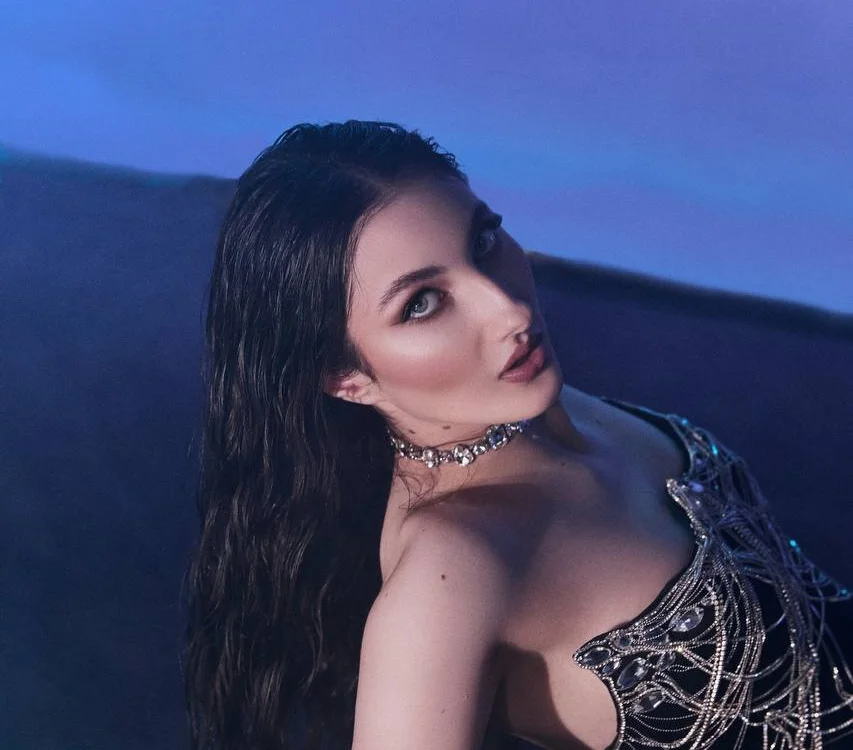 MissLaylaa's Offline XXX Chat