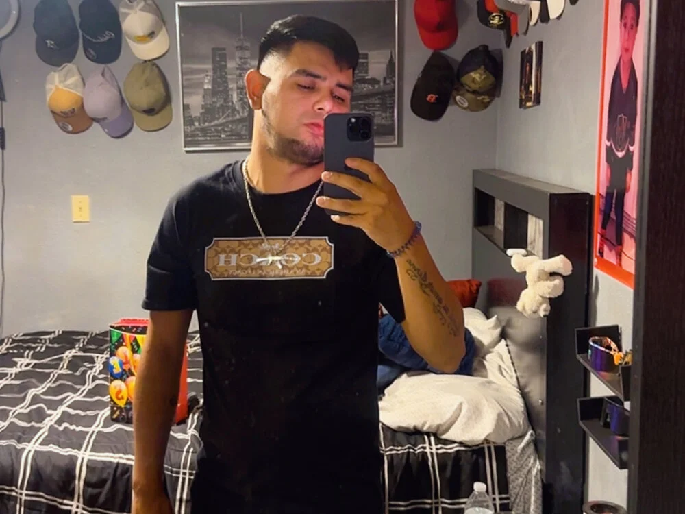 josegallo97's Offline XXX Chat