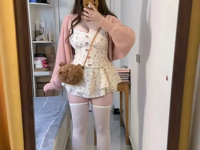 naibao-111 on StripChat