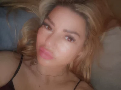 SuriFlirt on StripChat