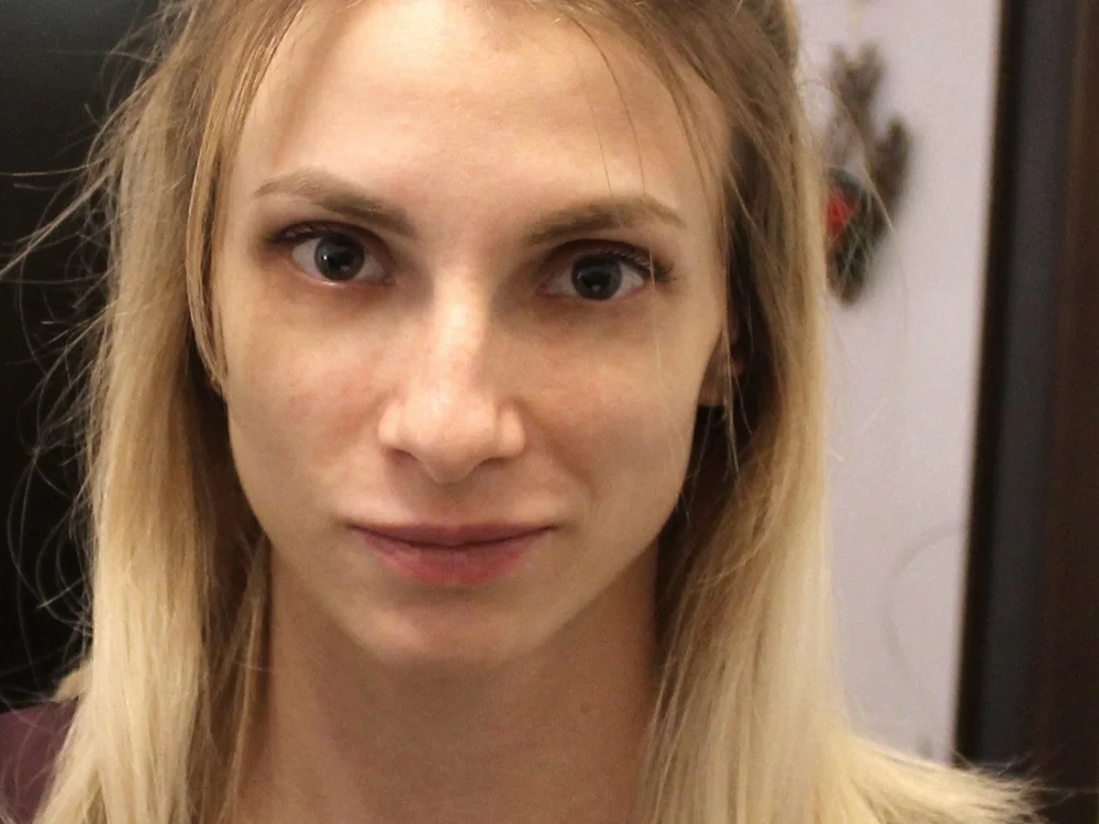 StephaniaSweet's Offline Chat Room