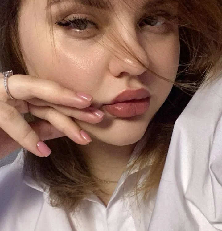 Alice_Ballard's Offline Chat Room