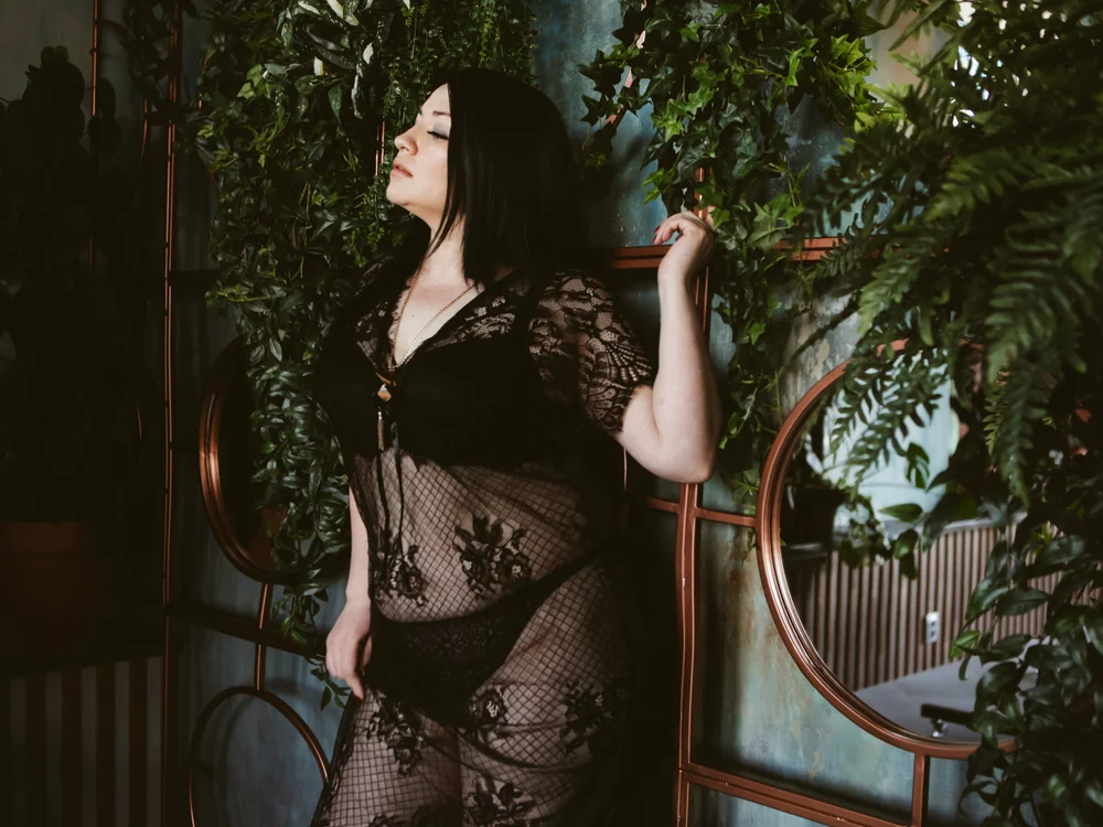 EstherLady's Offline Chat Room