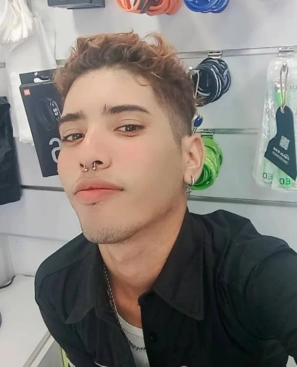 Sam_sdla28's Offline XXX Chat