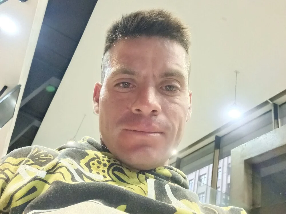 Showmyhome's Offline XXX Chat