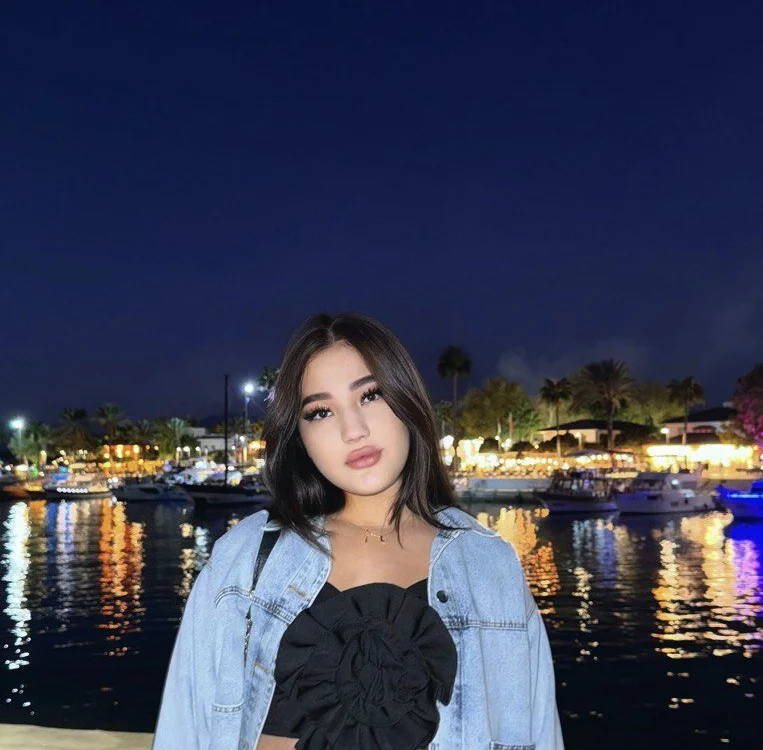 Angels_Sharee Obrolan XXX Offline