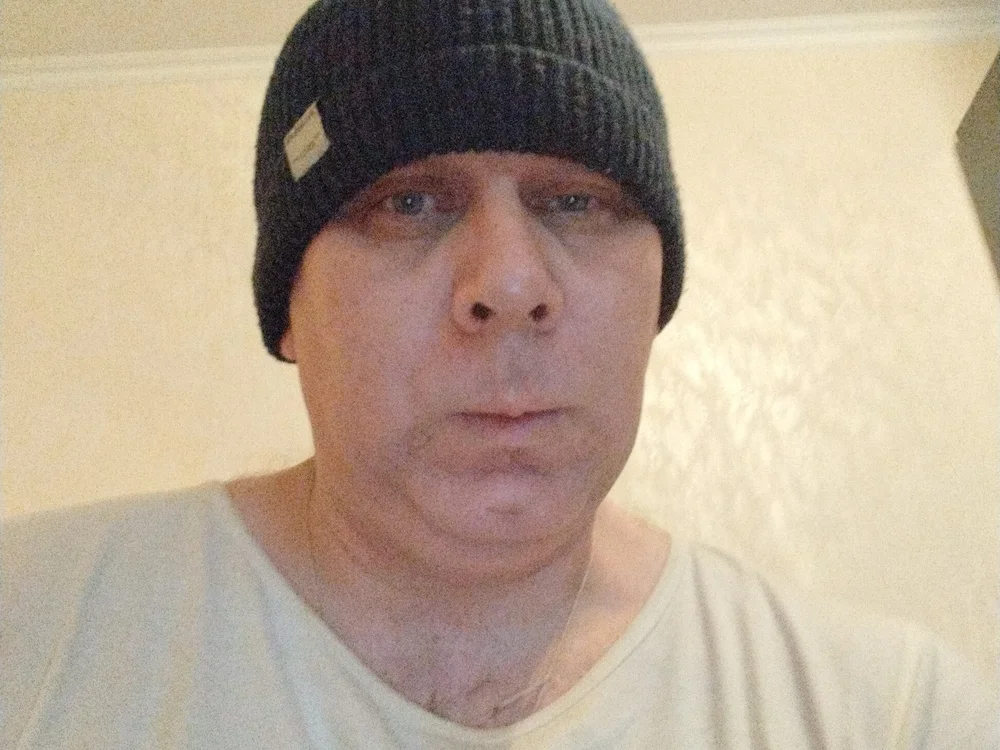 دردشة Alexsos45g الجنسية دون اتصال