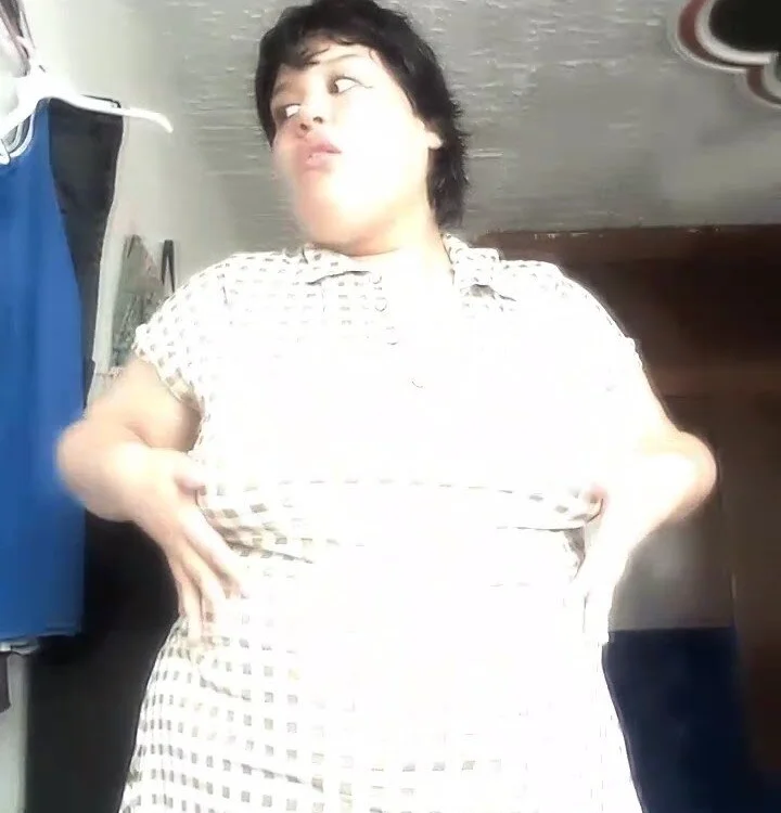 Kelly_BBW's most recent online preview
