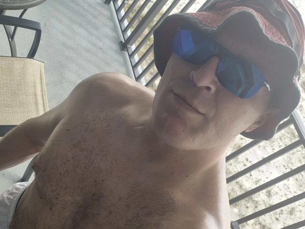 chronic_vibez Offline XXX-Chat