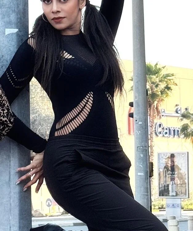 x_ruhi Obrolan XXX Offline