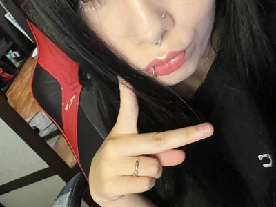 Alicehollywood - Girl 