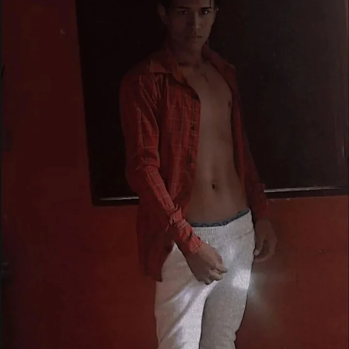 Yoel_sexy offline chatrum