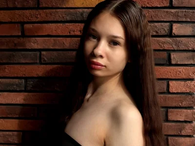 HoneyJuliet - Girl 