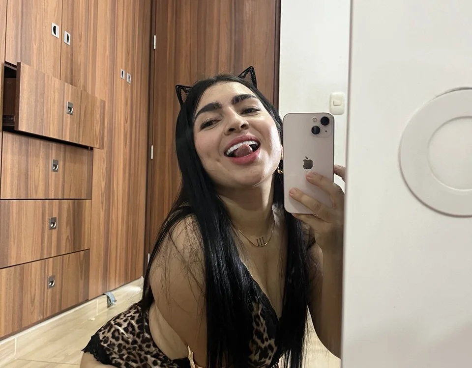 i_am_briana – Offline XXX chat