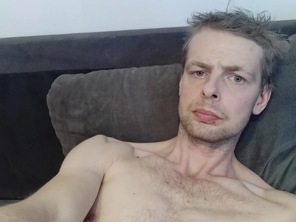 Chat XXX offline de Younghornyteenmasturbati0