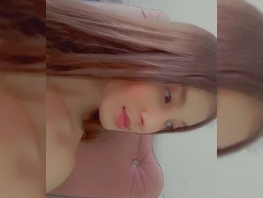 MiiaVolkova: συνομιλία ΧΧΧ εκτός σύνδεσης