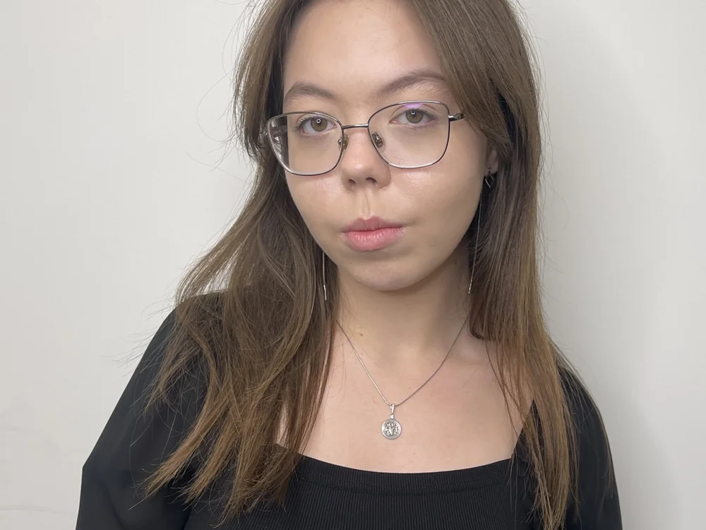 MaeganMace's Offline Chat Room