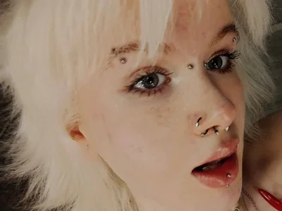 Mia_WaterFall profile