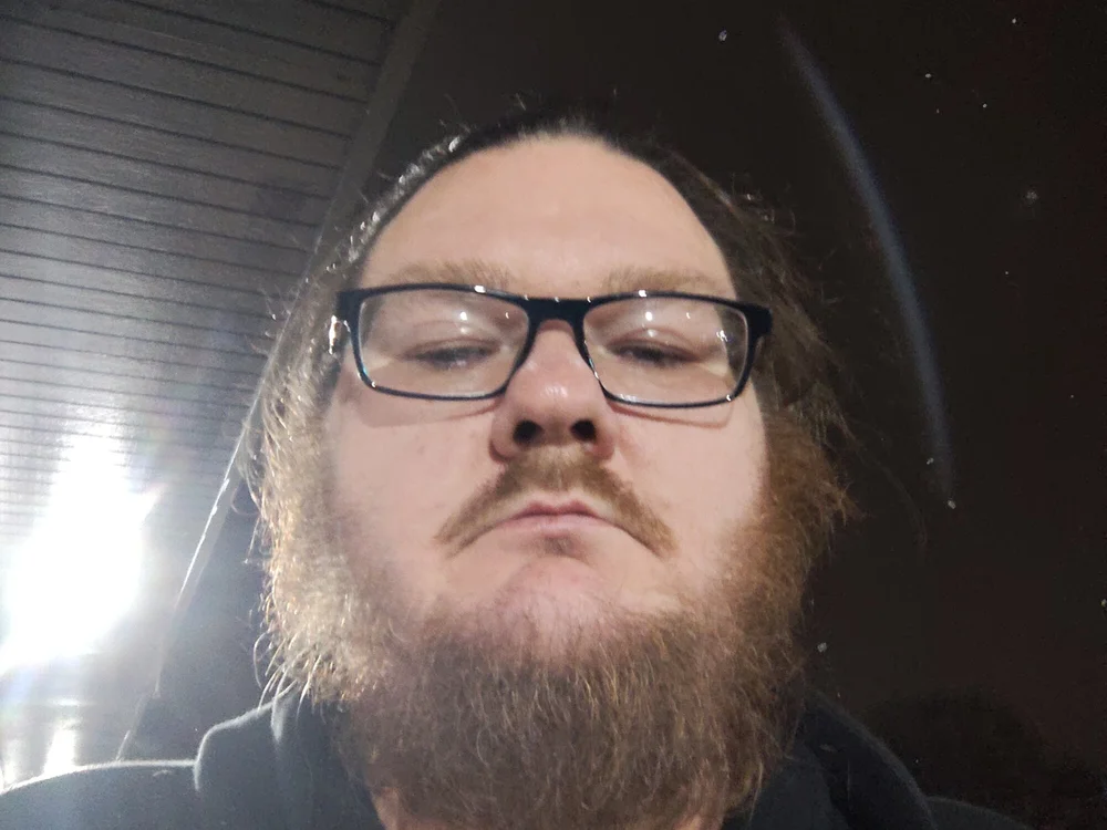 BigFluff0420's Offline Chat Room