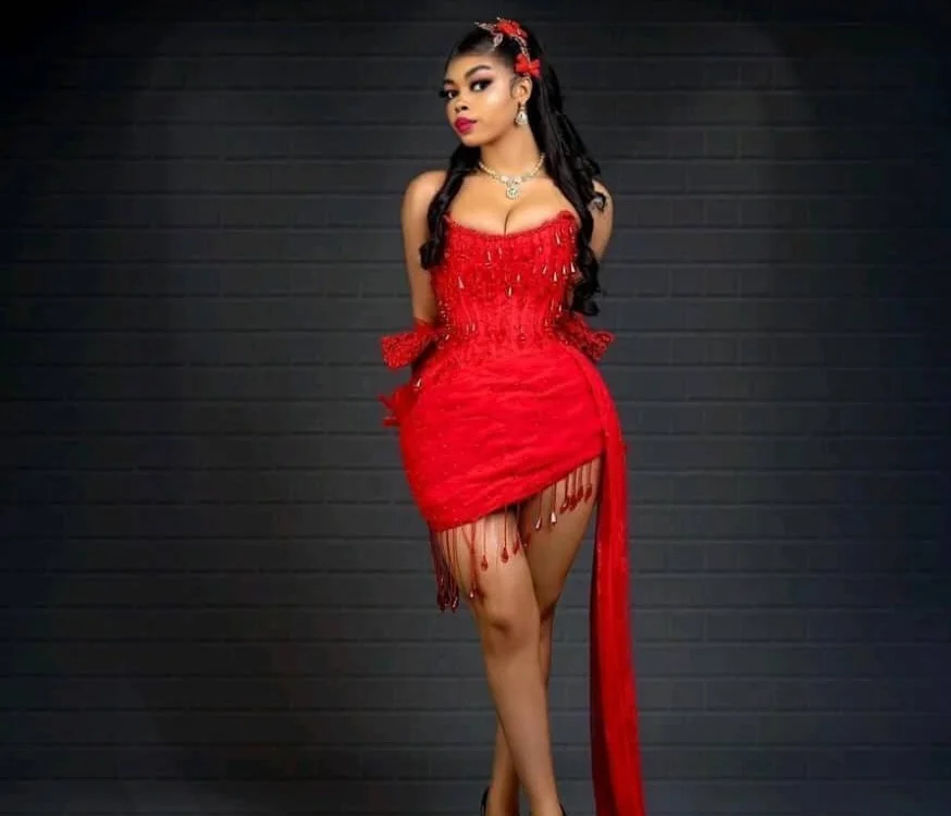 GoddessCocoDesire's Offline XXX Chat