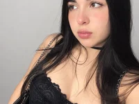 Модель MillieBobbyBrowns