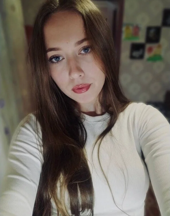 Your_Claire's Offline XXX Chat