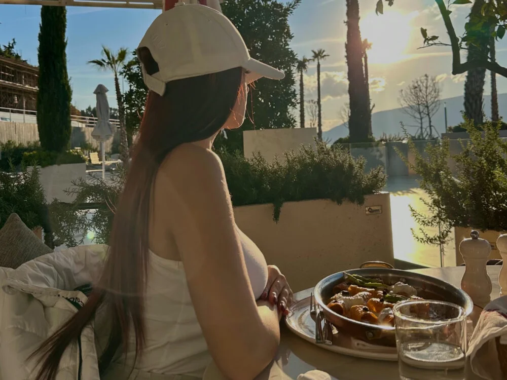 tayylor_meg offline XXX-chat