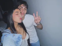 LilyandJason's webcam live show