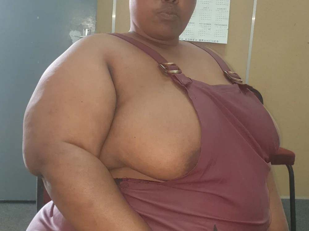 DaRealBBW's Offline XXX Chat