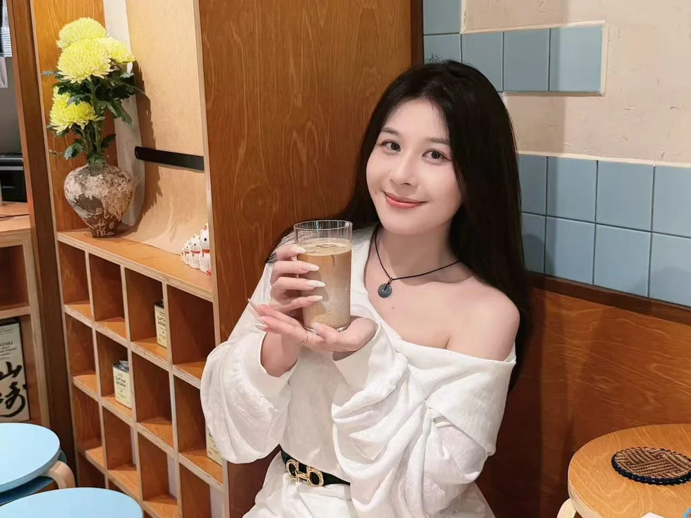 Queenqiao 离线XXX聊天