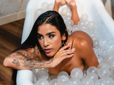 Ambeer_Rousess: συνομιλία ΧΧΧ εκ τός σύνδεσης