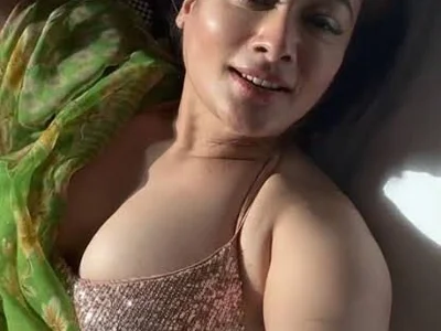 معاينة كاميرا hot_payal01