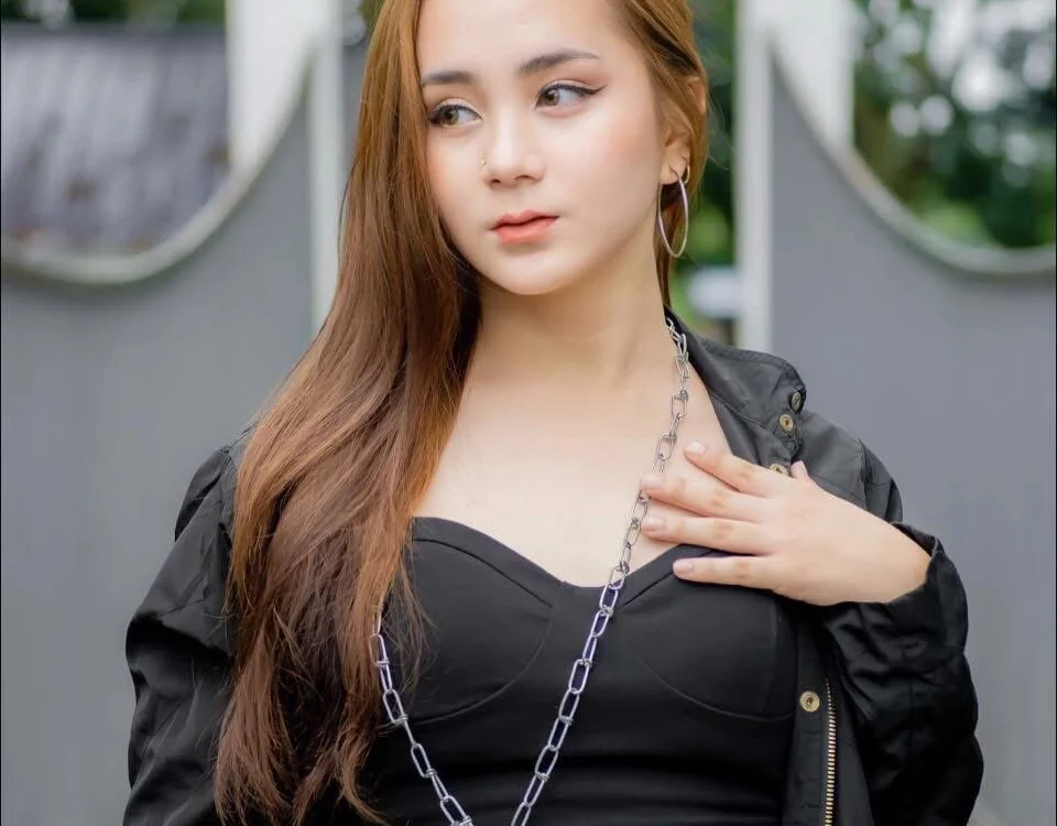 hotrerexxx Offline XXX-chat